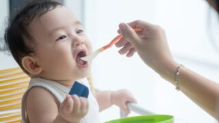 補完食とは？離乳食との違いも解説！